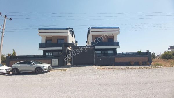 Döşemealtı Altınkale'de Triplex, Havuzlu, Asansörlü Lüx