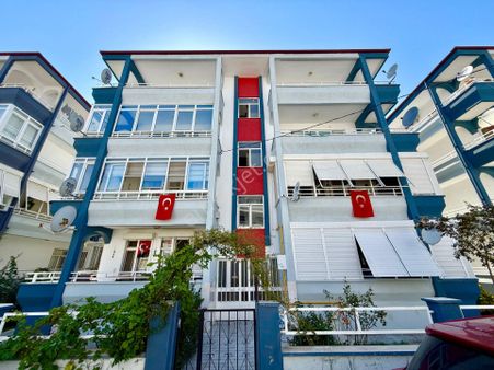 ▶ ▶akçay Körfez'den Ön Cephe Ara Kat 3+1 Satılık Kaçmaz Daire