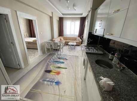 Nadir Emlaktan Yeditepe De Lüx Full Eşyalı 1+1 Kombili Daire