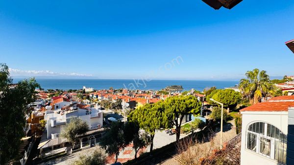 Full Deniz Manzaralı 4+1 Satılık Villa