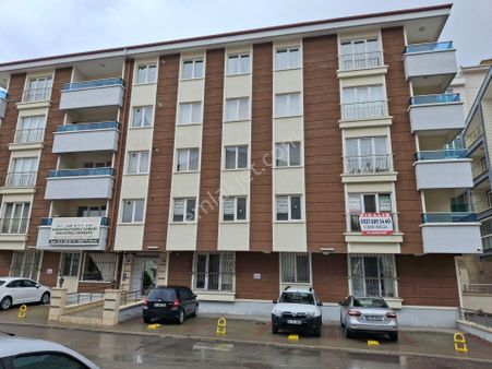 Aşıkpaşada Gizem Emlak'tan 4+1 Yüksek Giriş Full+full Yapılı