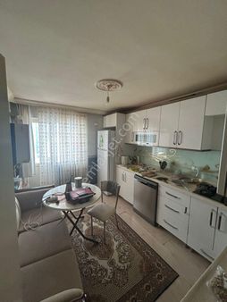 Osmangazi Mah*caddeye*okula*marketlere*yakın*asansörlü*3+1*daire