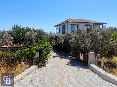 İzmir Kınık Yayakent'de Acil Satılık Çiftlik