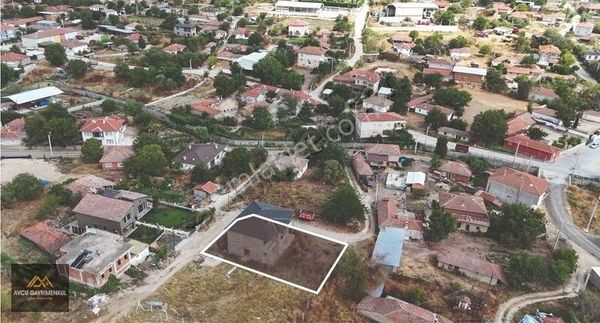 Ayvalı Köyünde Satılık 240 M2 İki Katlı Villa