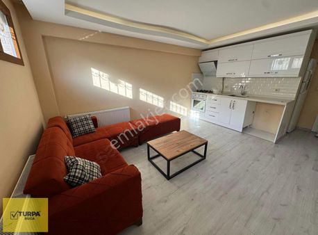 Turpa Buca'dan Kiralık 1+1 Eşyalı İibf Yakını Daire