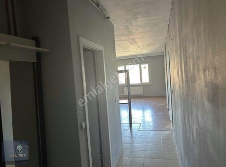Büyükçekmece Mimarobada Kiralık 1+1 Daire