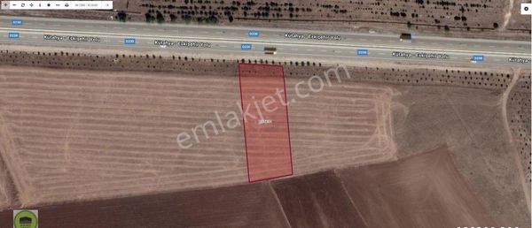 Buewo'dan / Aşağıkartal'da Kütahya Yoluna Cepheli / 3427m² Tarla