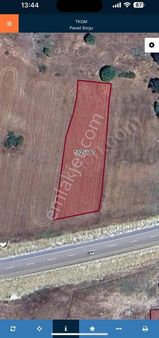 Pınarhisar Poyralı Köyün Yanı Otobana Cephe Tek Tapu Uygun Fiyat