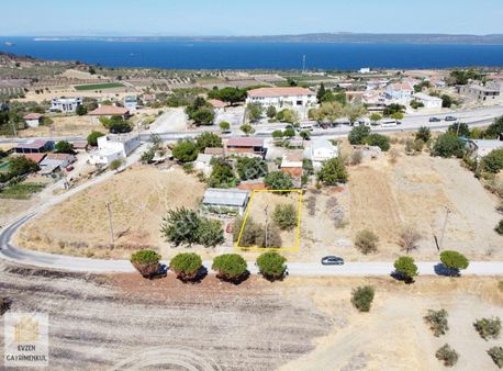 Çanakkale Merkez İntepede 350 M² Köy İçi İmarlı Satılık Arsa