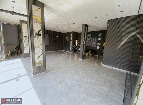 Esenyurtta İçi Lüx Yapılı Satılık Dükkan
