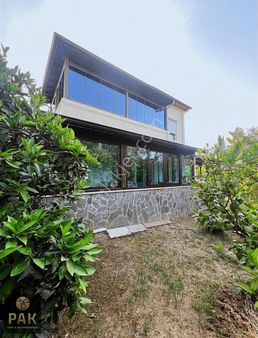 Pak Yapı'dan Satılık Lüxs Havuzlu Villa Site İçerisinde 3+1