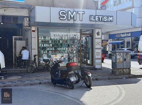 Kurutay Gayrimenkulden Çarşı Merkezde Satılık Köşe Dükkan