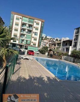 Çiğli Katip Çelebi Üniversite Yakın Havuzlu Sitede Yüksek Giriş Kiralık Sıfır Daire – Balatçık