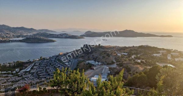 Bodrum Yalıkavak Denize 350 Metre 2 Oda 1 Salon Ortak Havuzlu