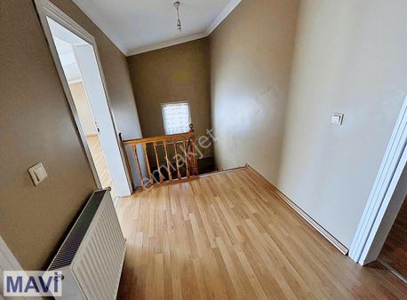 Remax Mavi Volkan Büyükyıldız'dan-sapanca Merkez'de 4+1 Dubleks