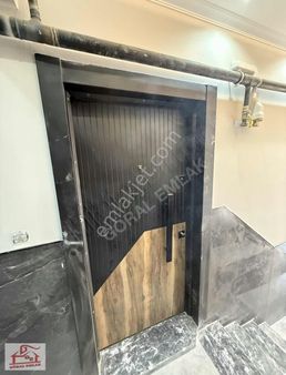 Göral'dan Muradiye'de Sıfır Lüks Yatırımlık Geniş 1+1 Daire