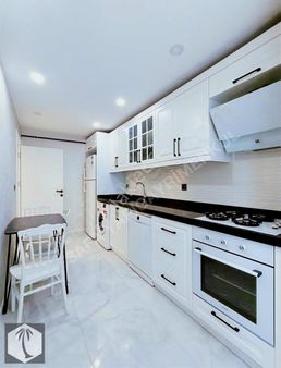 Metrobüse Yürüme Mesafesinde Eşyalı Kiralık Daire