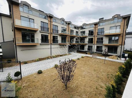 Kanaat'ten İncek Bulvarı Üstü Taşpınarın En Gözde Binasında