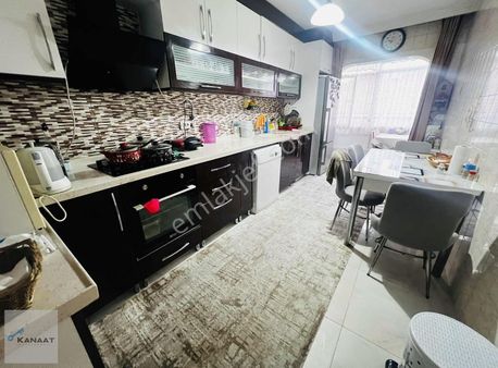 Kanaat'ten Hürriyet Cad Üzeri Katta 3+1 Orjinal Bağımsız 147 M2