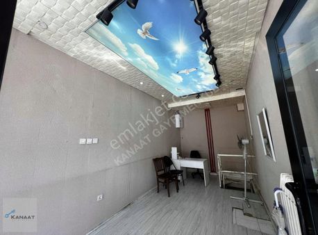 Kanaat'ten Mimar Caddesi Üzeri Vitrin Değeri Yüksek Dükkan