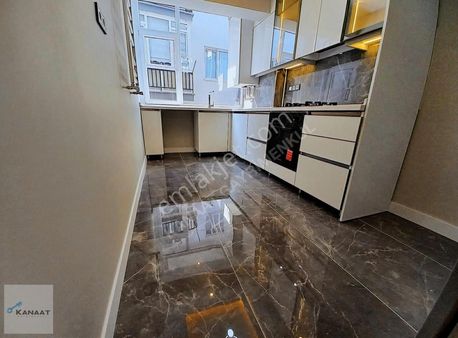 Kanaat'ten Sokullu Cadde Uzerınde Full Yapılı Arakat