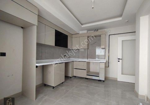 Yenikent Mendereste Kiralık 3+1 Sıfır Daire Ön Cephe