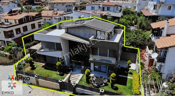 Çukuraltın'da 258m2 Arsa İçinde Tek Müstakil 6+1 Köşe - Emkogsd