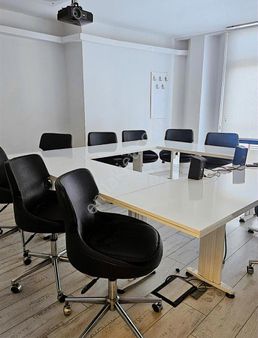 Alsancak Devren Kiralık Yabancı Dil Ruhsatlı Eğitim Kurumu