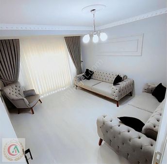 Akdoğan Yapı 50.yıl Mah Tramvaya Yakın Otoparklı Satılık Arakat