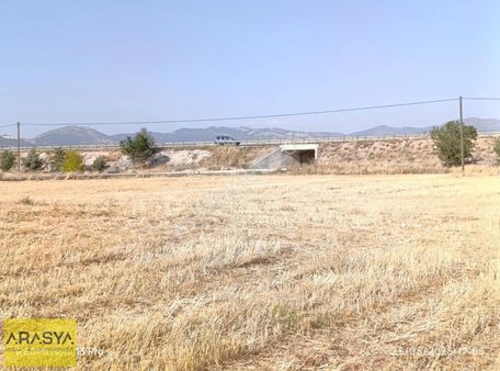 Antalya Ana Yoluna 2. Parsel Lokasyon Mükemmel