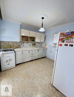 Tece'de Merkezi Konumda Denize 100 Metre Satılık Daire