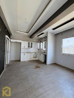 Koyuncuoğlu'ndan Üni Kavşağı Yakını Lüx 3+1 Daire