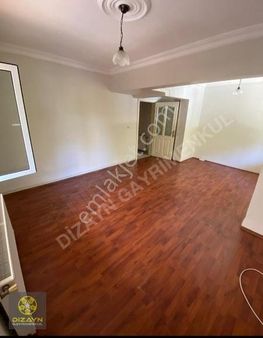 Metroya 2 Dk Merkezi Konumdadır