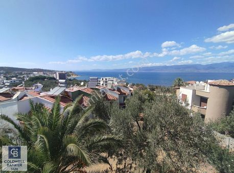 Cb Fark'tan Pelitköy'de Köşe Konumda Denize 200 Metre 4+1 Villa