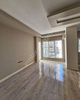 Esenyurt Cumhuriyet Mahallesi Satılık 1+1 Daire