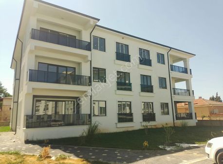 Gömeç Köy Emlaktan Deniz Manzaralı 2+1 Kapalı Mutfaklı Daireler