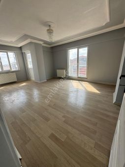 Elit Emlak Garımenkulden Ön Cephe'de Çift Balkonlu 3+1 Daıre