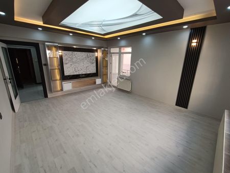 Mç Emlak'tan Mareşal Çakmak Mah'sınde 3+1 Satılık Daire