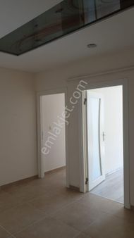 Dairemiz Koyunoğlu Mahallesi’nde Olup Dört Katlı Binanın İkinci Ara Katı 3 + 1 Asansörlü