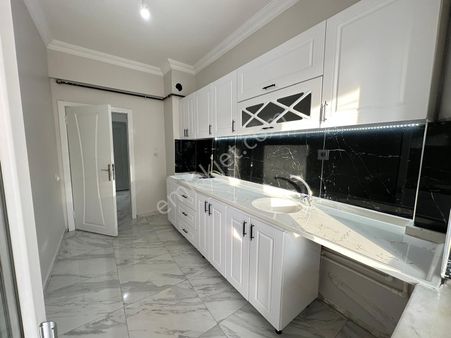 Turgem Yıldız Gayrimenkulden Kayseri Merkezde Asansörlü Satılık 3+1 Daire