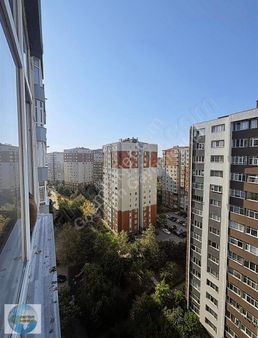 Beylikdüzü Büyükşehir Mahallesinde Sitede Satılık 3+1 Daire