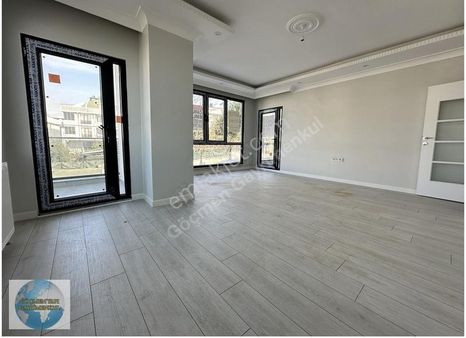 Beylikdüzü Sahil Mah. Satılık Ara Kat 2+1 105m2 Sıfır Daire