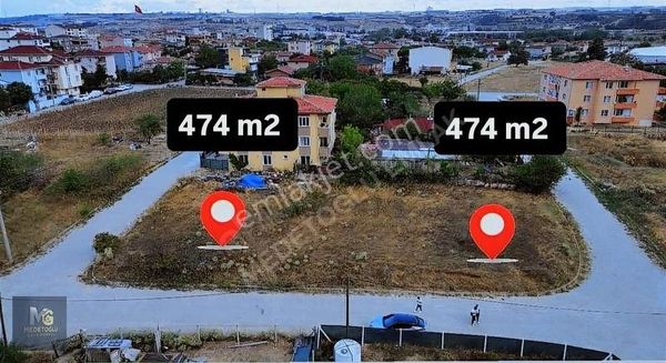 Medetoglu Gayrimenkul'den Velimeşe De Satılık 950 M2 2 Adet Arsa