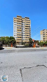 Beylikdüzü Adnan Kahveci Onur Kent Sitesi 4+1