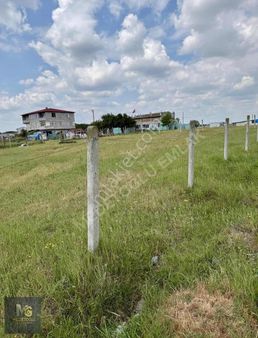 Medetoglundan Saray B.yoncalıda Satılık 359 M2 Arsa