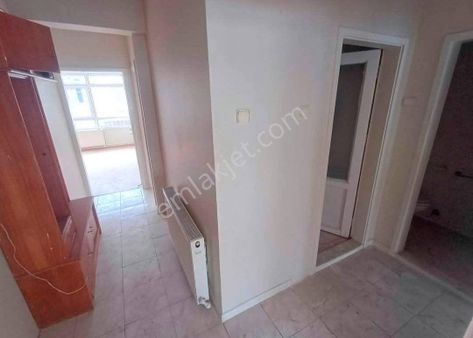 Samsun İlkadım Hürriyet Mahallesi'nde Bulvar Üzerinde Asansörlü 2+1 Kiralık Daire