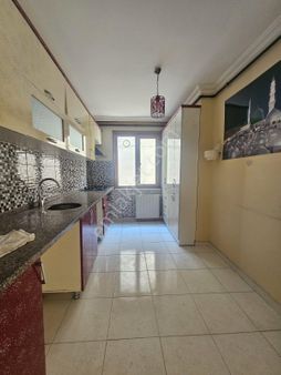 İnönü Mah Acill Satılık 3+1 Kacmaz Fırsat Metro Dibinde