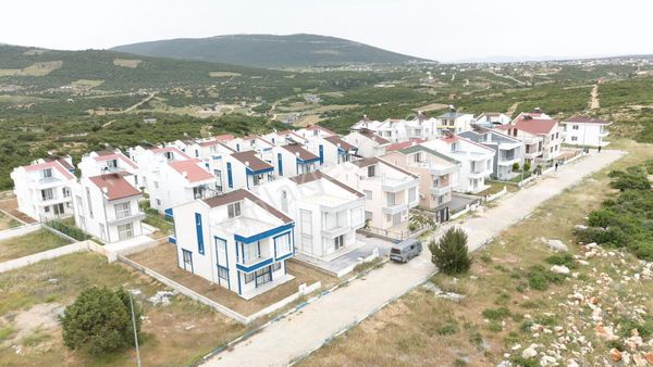 Didim'de Acil Satılık Villa İmarlı Arsa