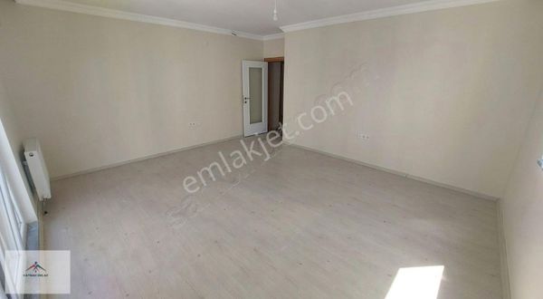 Kaymak Emlak Tan Okullara Yakın Orta Kat Kiralık Daire