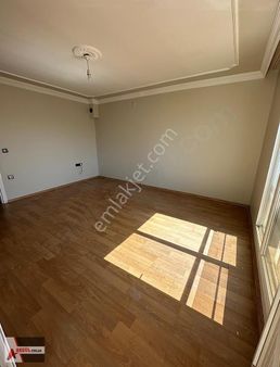 Akgül Emlak'tan Pazar Yeri Yanı 2+1 Kapalı Mutfak Kiralık Daire